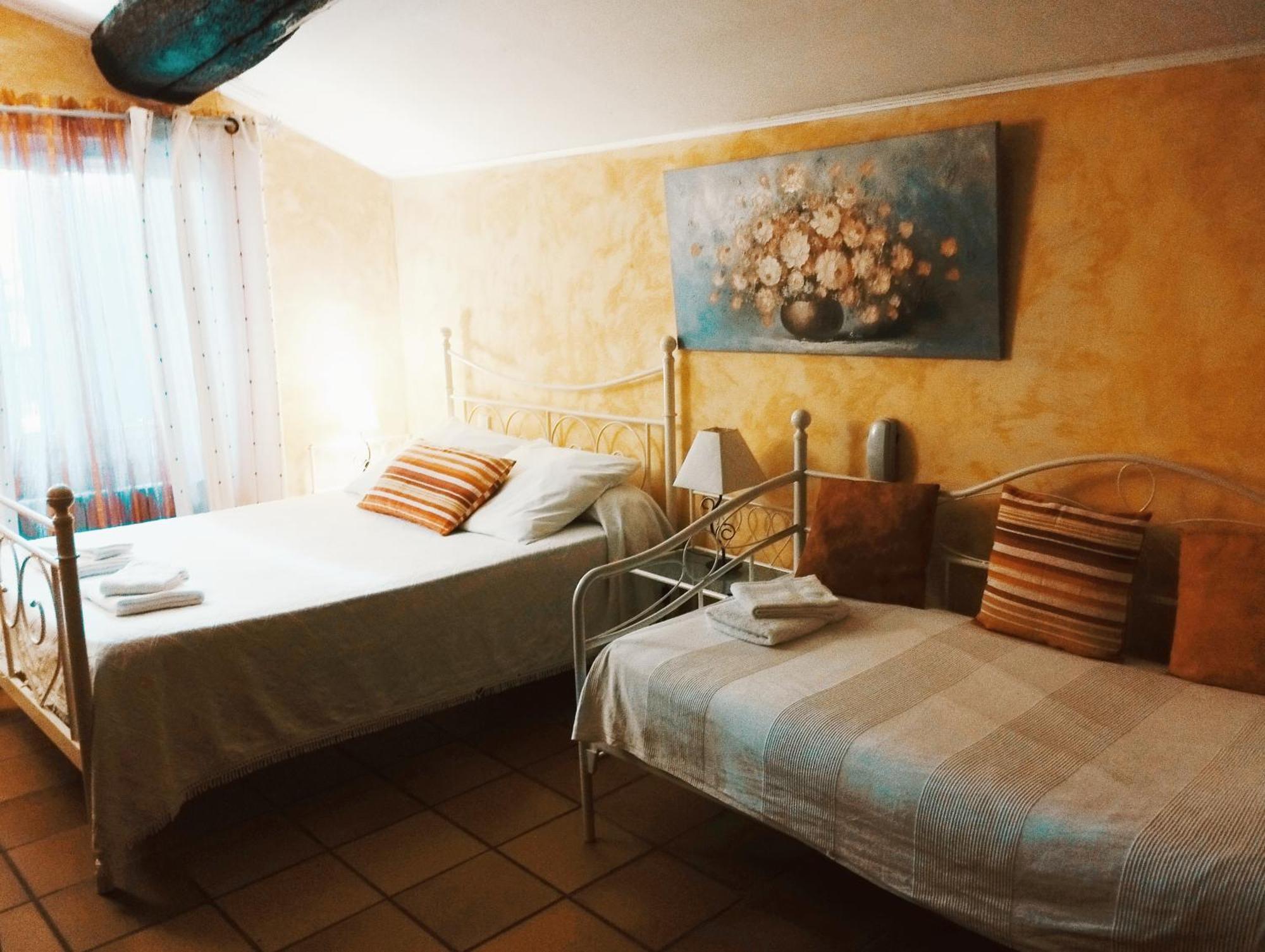 Logis Hotel Restaurant L'Esquielle Saint-Genies-de-Malgoires ภายนอก รูปภาพ